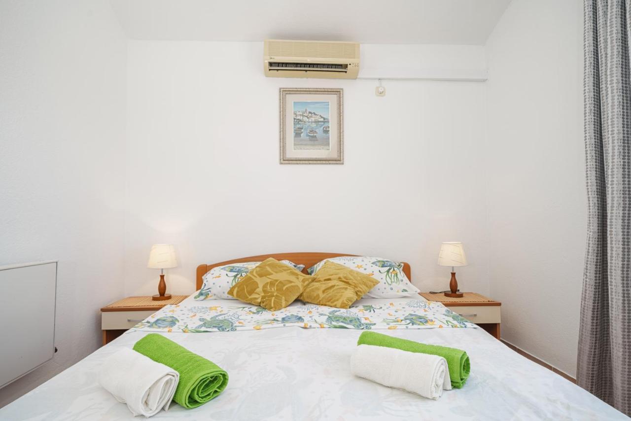 Apartments Markunovic Vodice Exterior photo