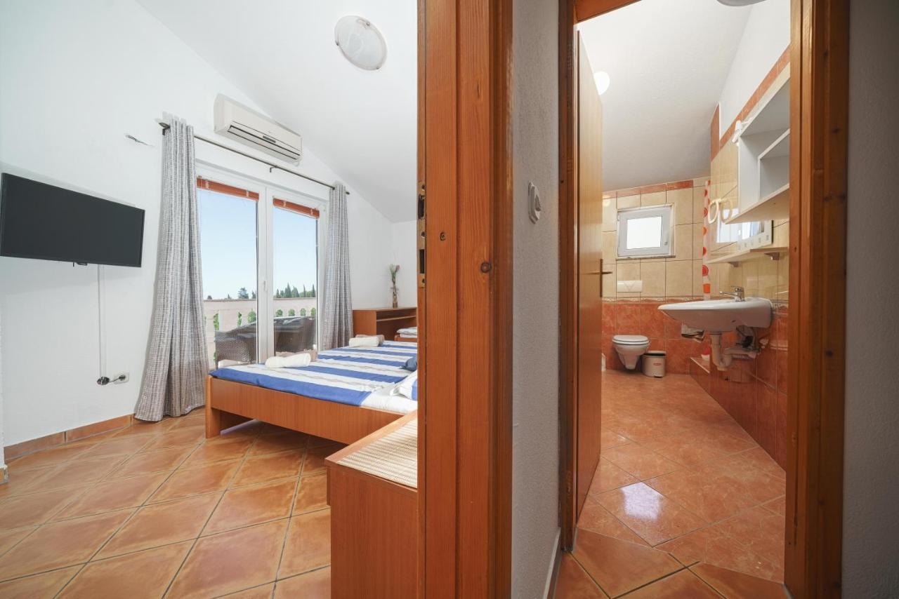 Apartments Markunovic Vodice Exterior photo
